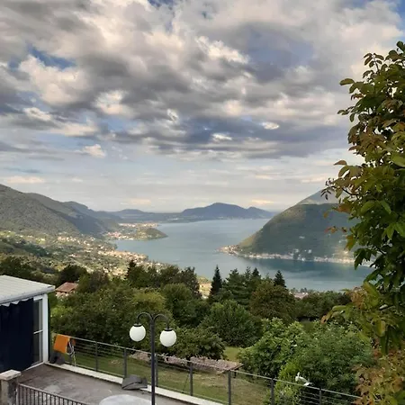 Casa Vacanza Portole Sul Lago Di Iseo Дом отдыха Сале-Маразино