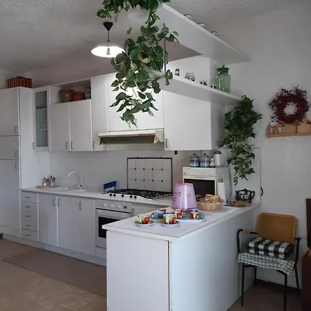 Casa Vacanza Portole Sul Lago Di Iseo Дом отдыха Сале-Маразино