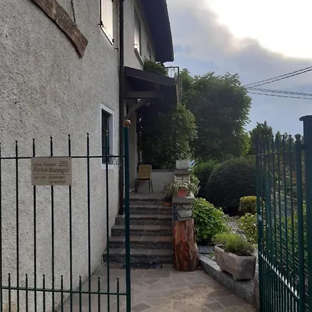 Casa Vacanza Portole Sul Lago Di Iseo Дом отдыха *