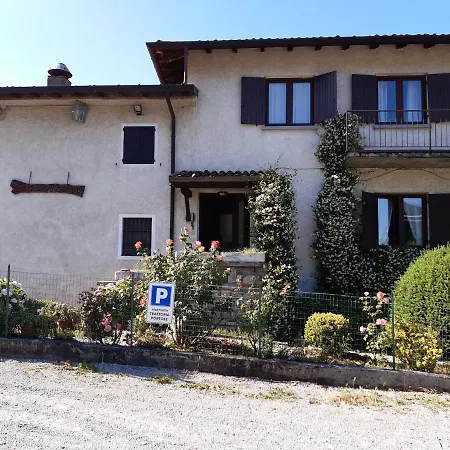 Дом отдыха Casa Vacanza Portole Sul Lago Di Iseo *